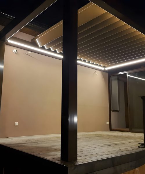 prestige bioklimatine pergola apsvietimas upscayl 4x realesrgan x4plus